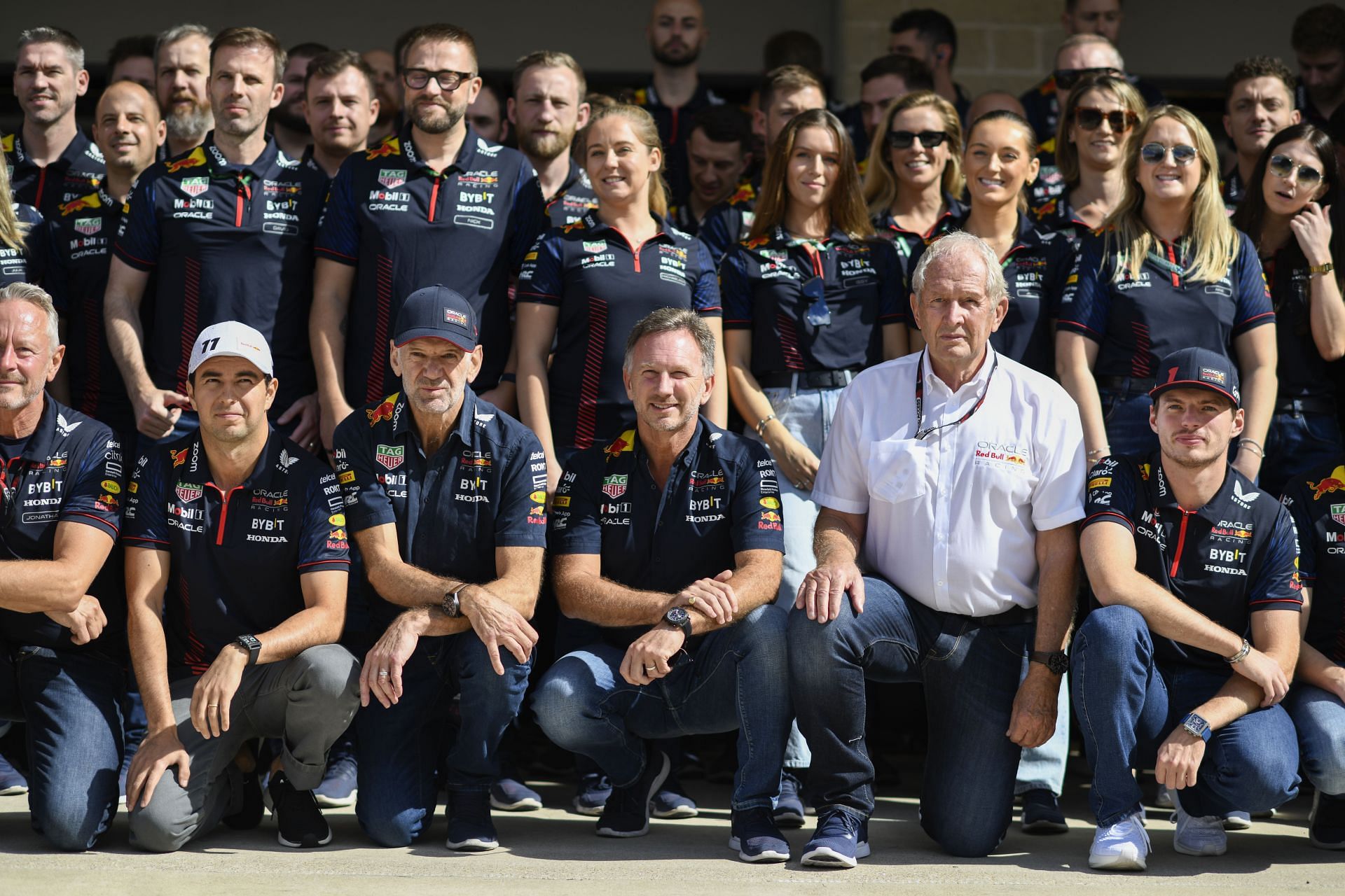 Max Verstappen (R) with the Red Bull Racing team at Circuit of The Americas. Source: Getty